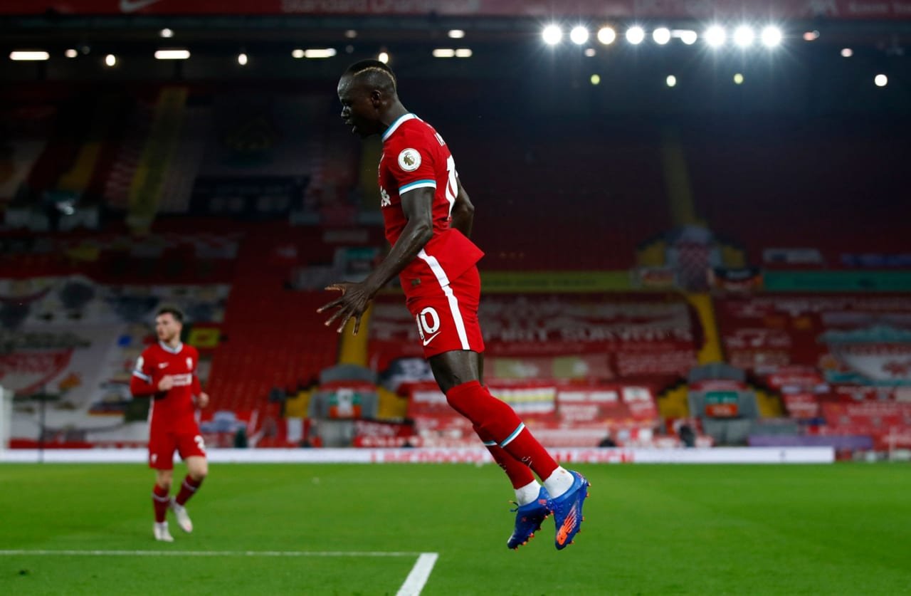 ¡Celebran en Anfield! Liverpool remontó y venció al Arsenal