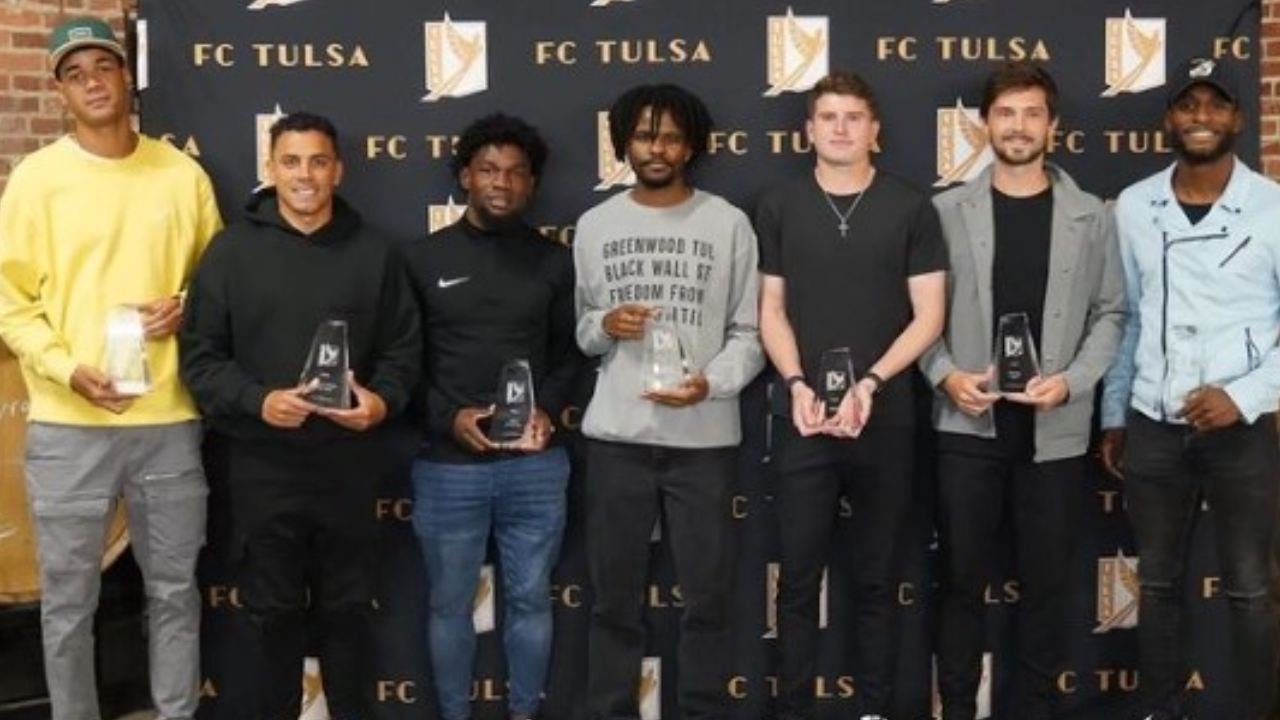 Marlon Ramírez es galardonado con el mejor gol del año en la United Soccer League