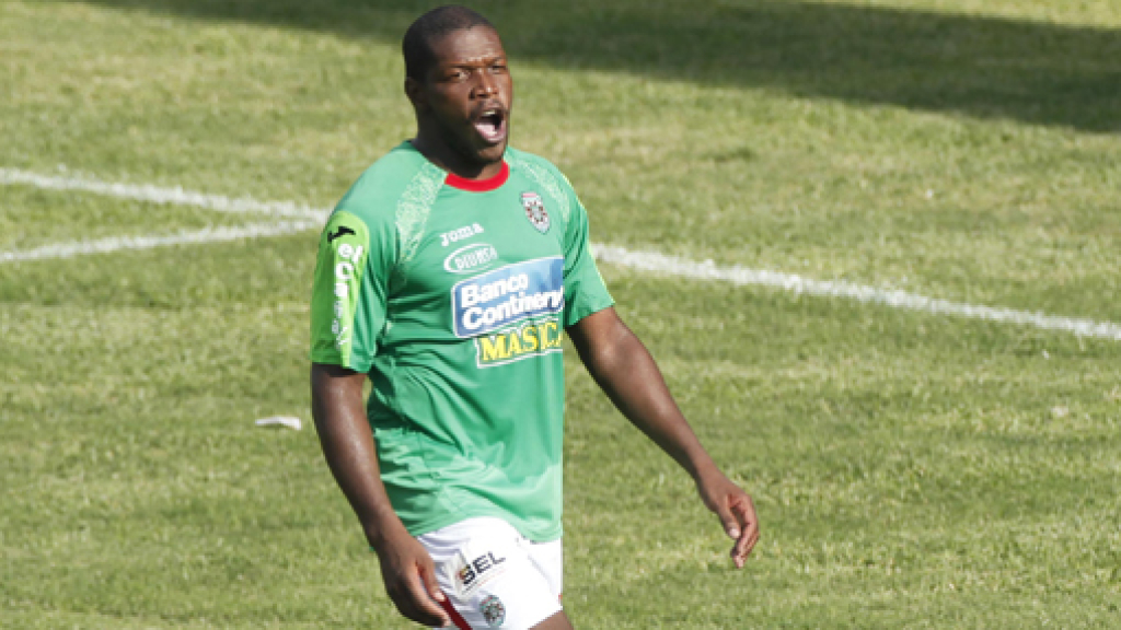 Rubilio Castillo, Jerry Bengtson y Rony Martínez son los jugadors que todavía no se retiran y están en el top 10 histórico de goleadores.