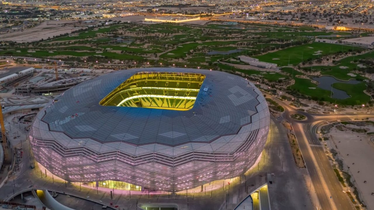 Con homenaje a víctimas por coronavirus, Qatar Inaugura estadio mundialista