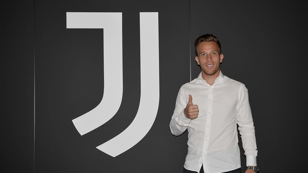 Falsos trueques, la nueva forma de hacer negocios en el mercado de fichajes del fútbol