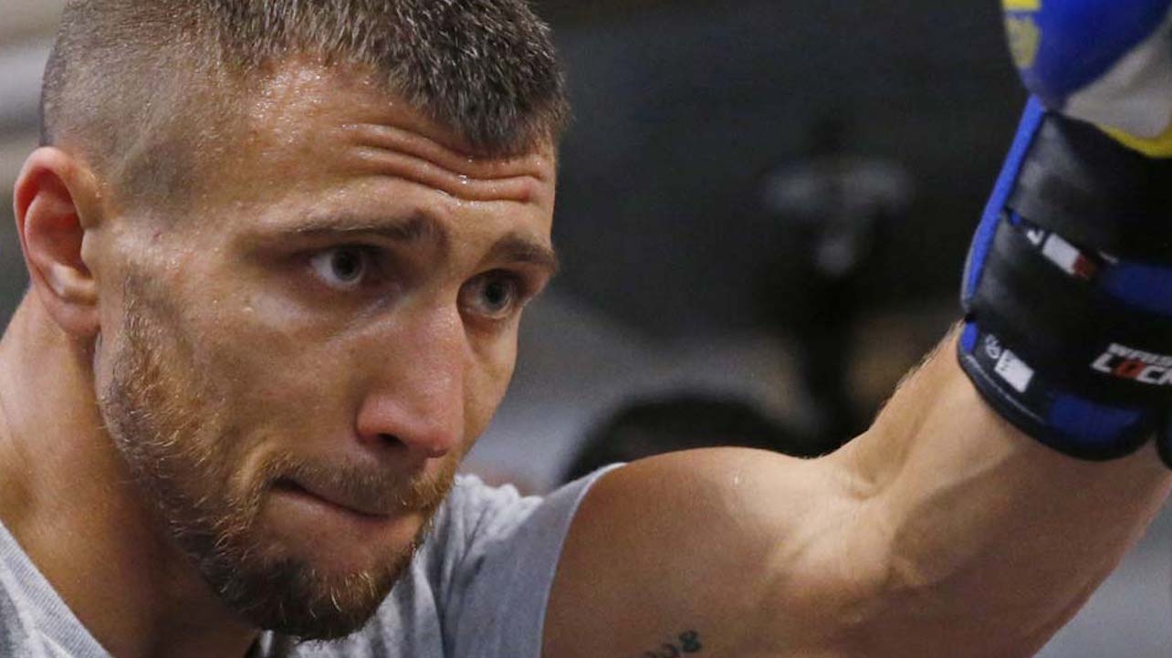 ¡Con todo! Así se prepara Vasyl Lomachenko para su pelea ante el catracho Teófimo López