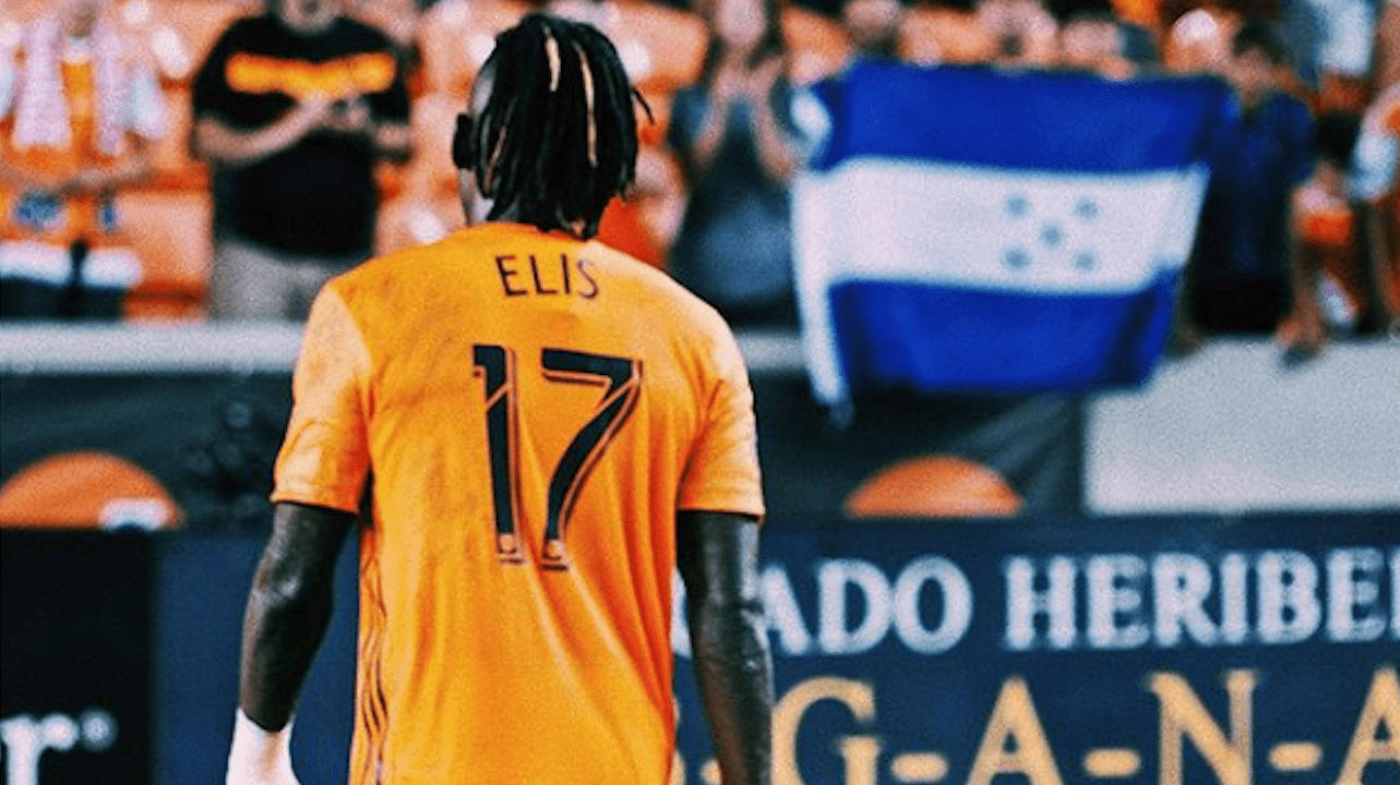 Alberth Elis se despidió de sus compañeros del Houston Dynamo y ya viaja a Portugal