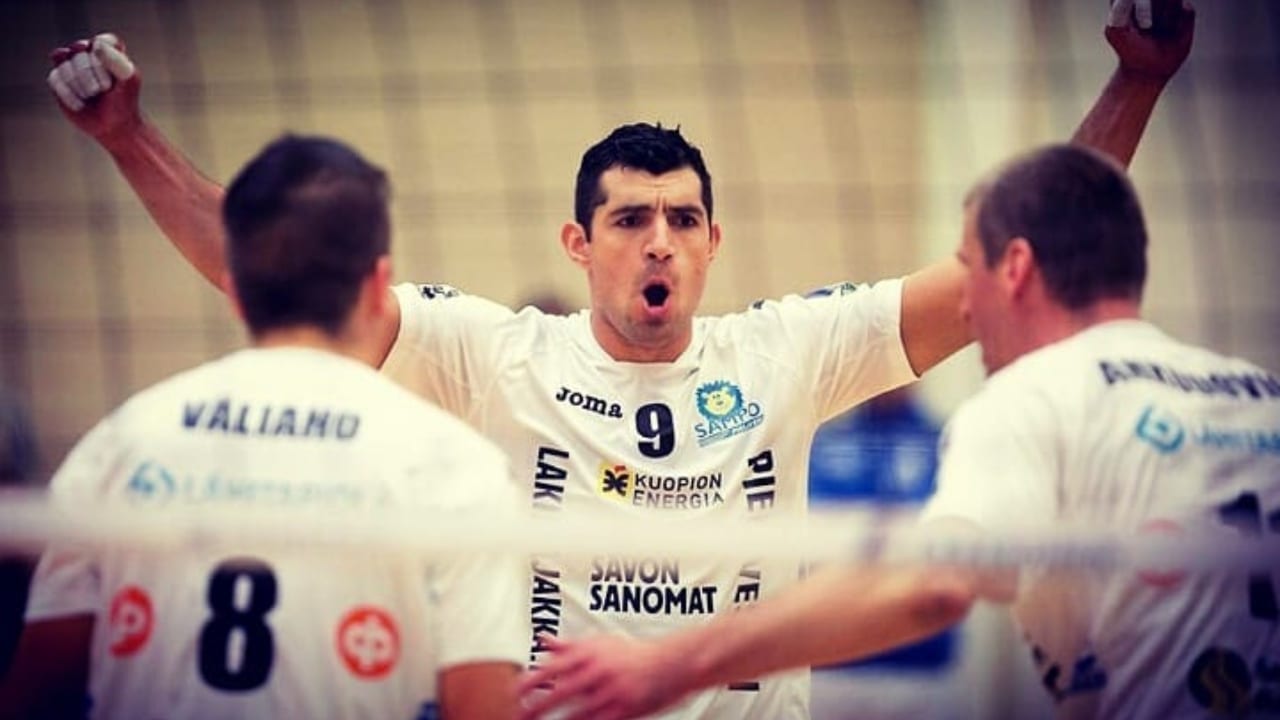 Luis Salgado el mejor jugador de voleibol en Honduras