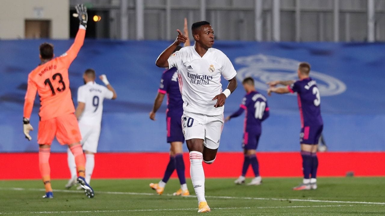 Real Madrid consigue su segundo triunfo ganando por la mínima ante Real Valladolid