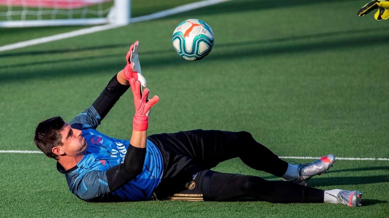 Courtois empieza a trabajar para estar frente al Cádiz del Choco Lozano