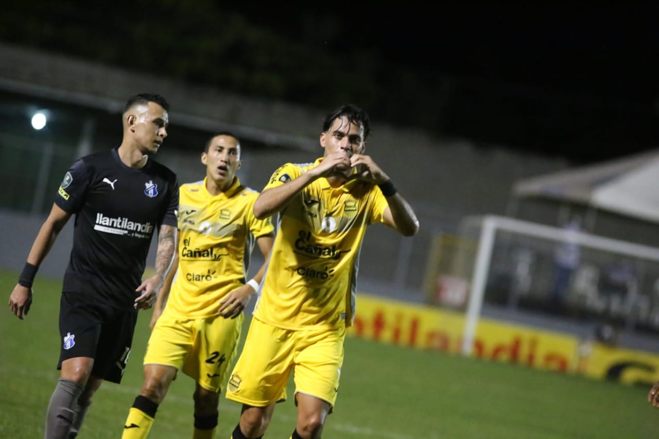 ¡Regreso La Máquina! Real España golea al débil Honduras Progreso en el Micheletti
