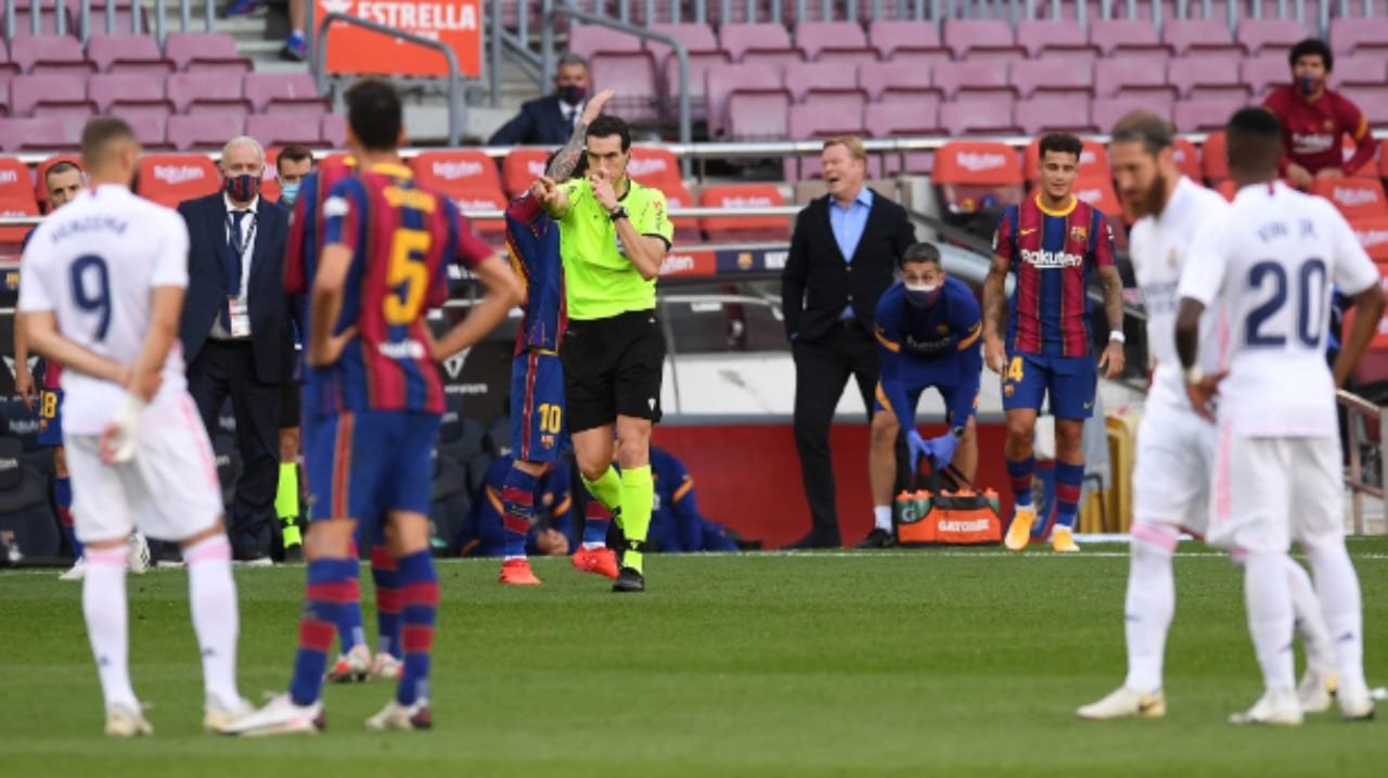 ¡Continúa la polémica! filtraron supuesto audio al árbitro del Barcelona-Real Madrid: "Es falta de Ramos"