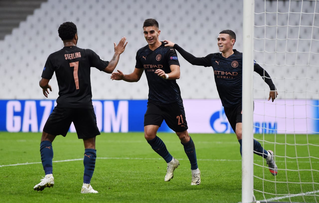 Manchester City lidera el Grupo C tras golear al Marsella