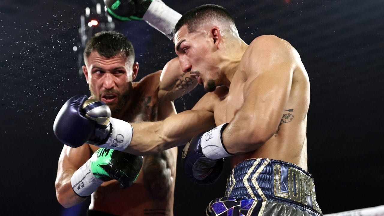 Lomachenko: En la primera mitad de la pelea, Teofimo ganó más rounds