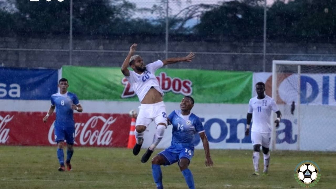 Honduras se atasca en el lodo de Comayagua y el juego de Nicaragua para sacar un amargo empate