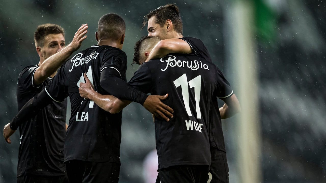 El Gladbach derrota al Leipzig y el Bayern es líder