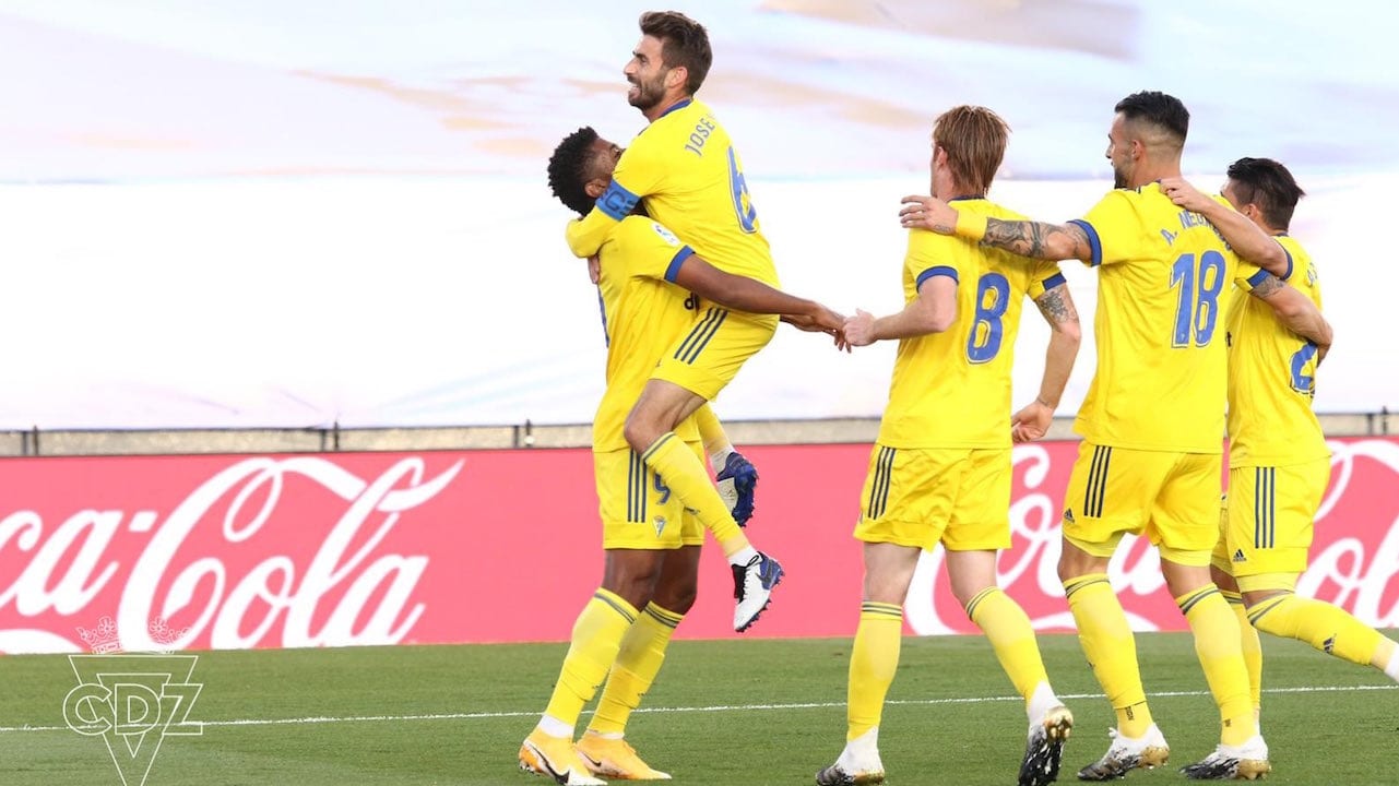 ¡A lo catracho! Con gol de Lozano, Cádiz vence al Real Madrid previo al clásico ante el Barcelona