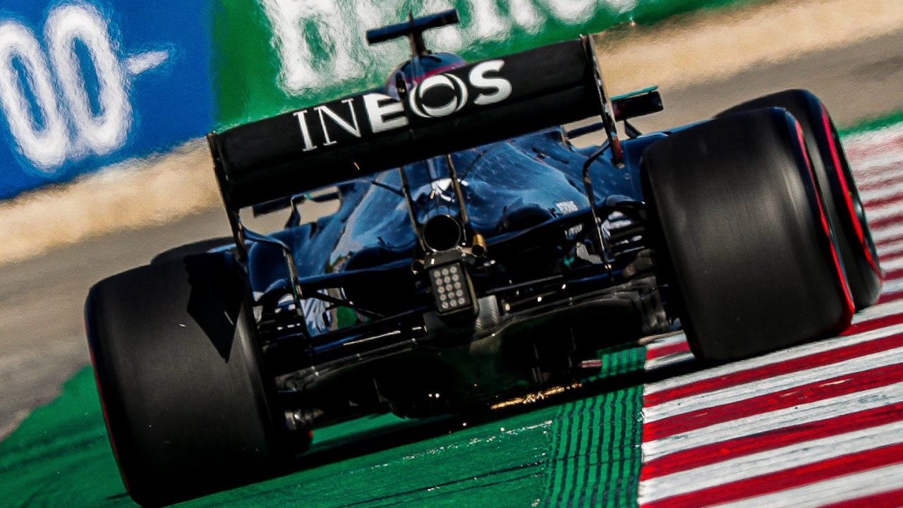 Hamilton gana en Portugal y bate el récord de Schumacher