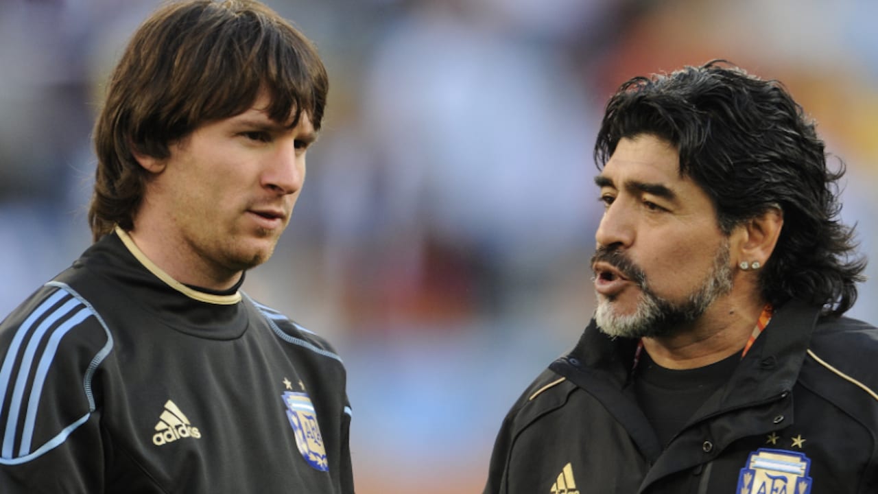 Maradona dice que el Barcelona no trató a Messi "como se merecía"