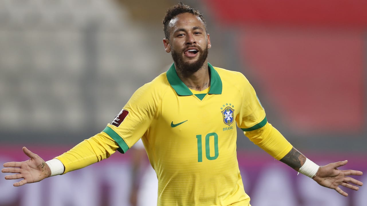 Neymar supera a Ronaldo y ahora va por el récord de Pelé