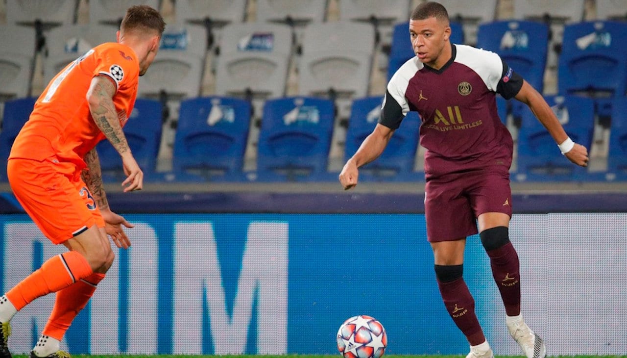 Istanbul Basaksehir pierde 0-2 ante el PSG en Champions League