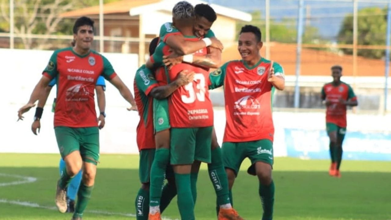 Marathón saca victoria valiosa frente a Platense para encaramarse a lo más alto en el grupo de la zona norte
