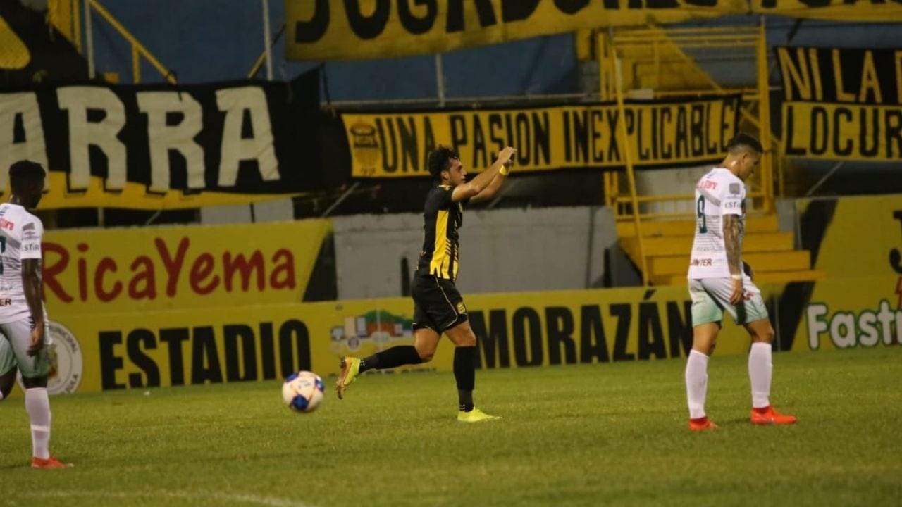 ¡Rozando el ridículo! Real España pidiendo la hora venció al Platense en San Pedro Sula