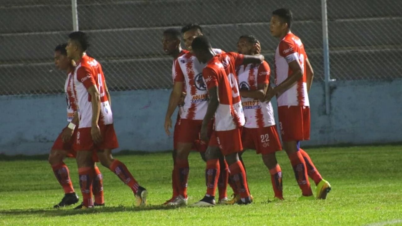 Un efectivo Vida le pasa por encima al Honduras Progreso que no levanta cabeza