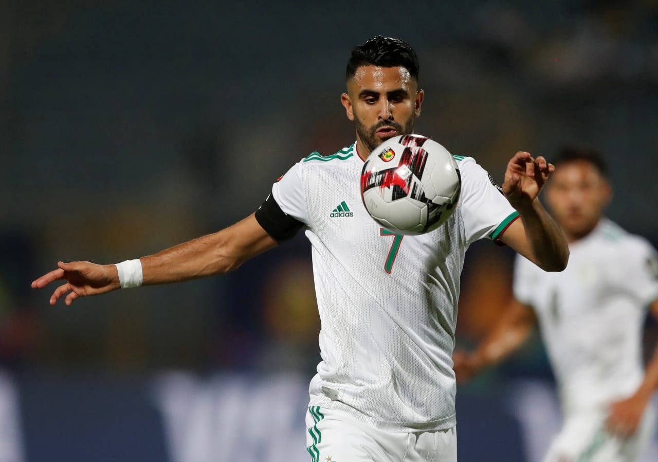 ¡Una obra de arte! El golazo de Riyad Mahrez candidato al mejor del año