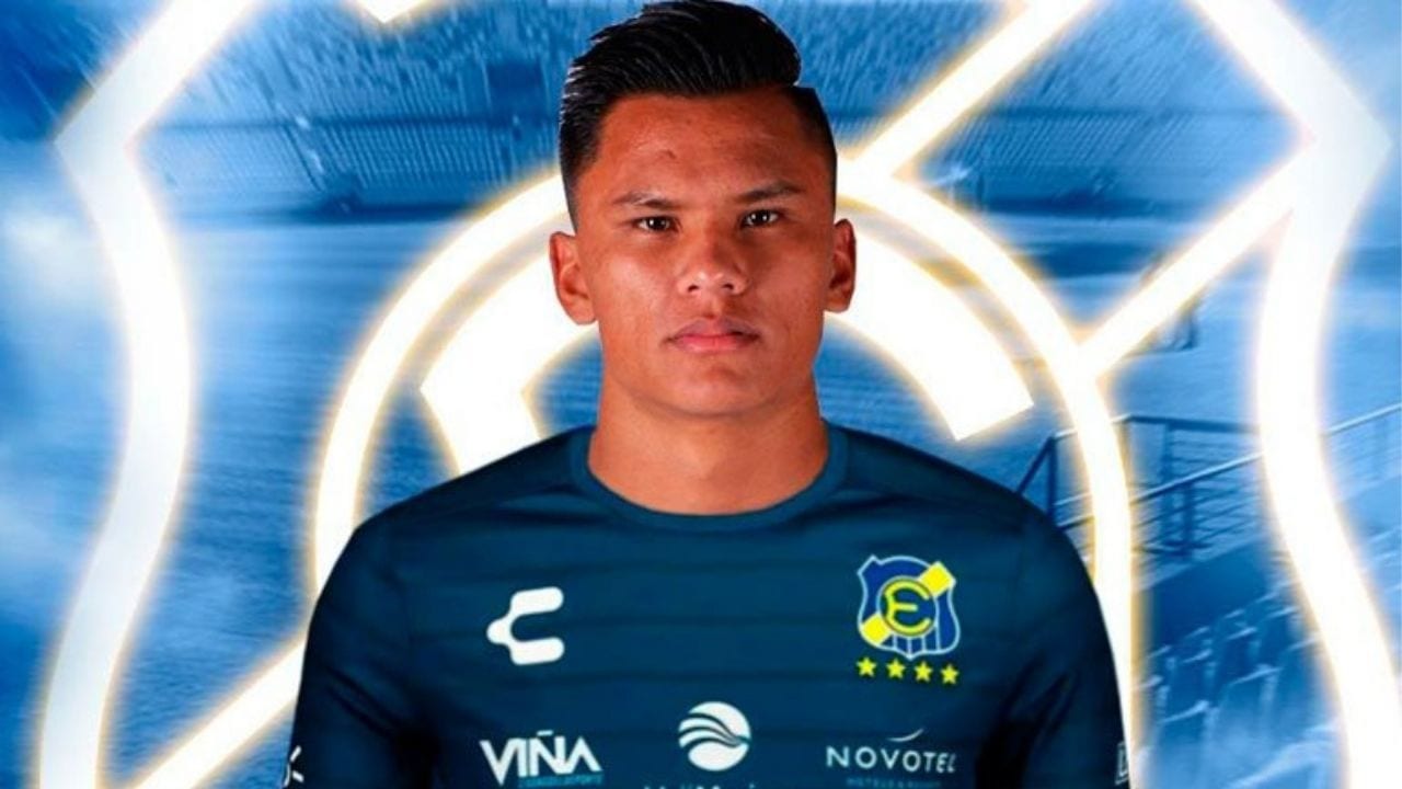 Denil Maldonado viajó a Chile para unirse a su nuevo equipo