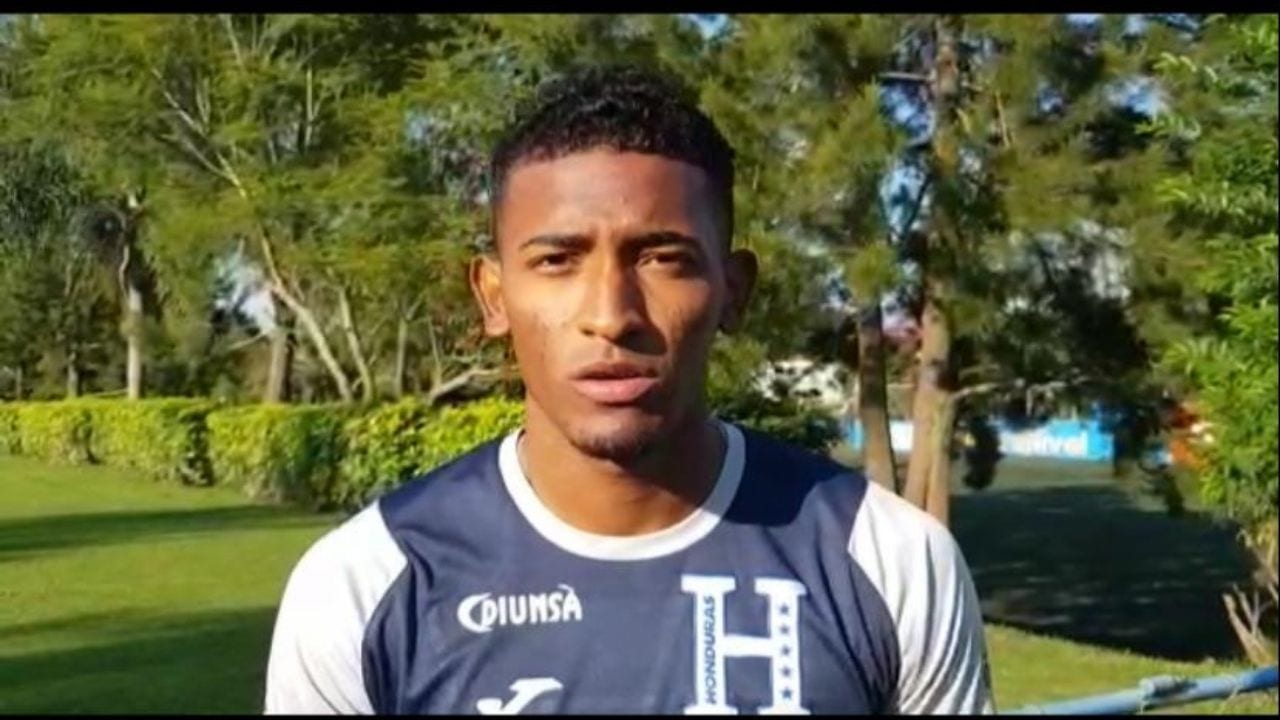 Douglas Martínez confiesa lo que le preguntó Coito al llegar a la convocatoria