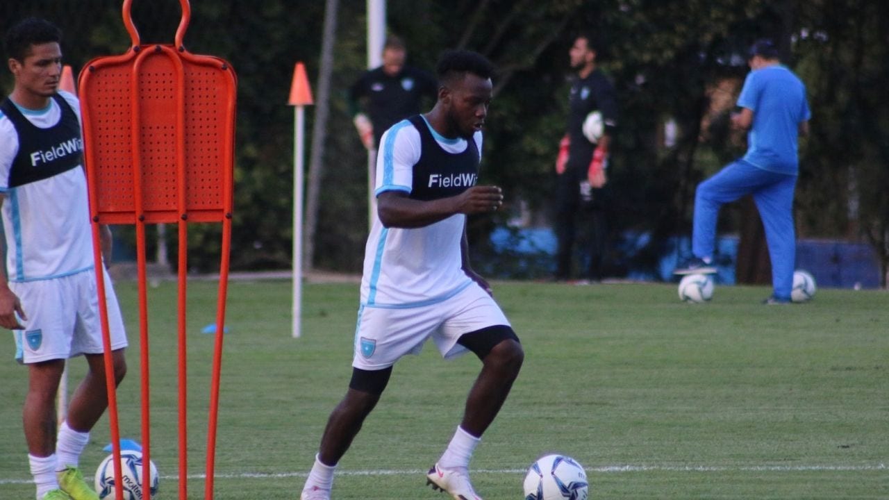 Seleccionados guatemaltecos analizan amistoso ante Honduras y comparten sus deseos