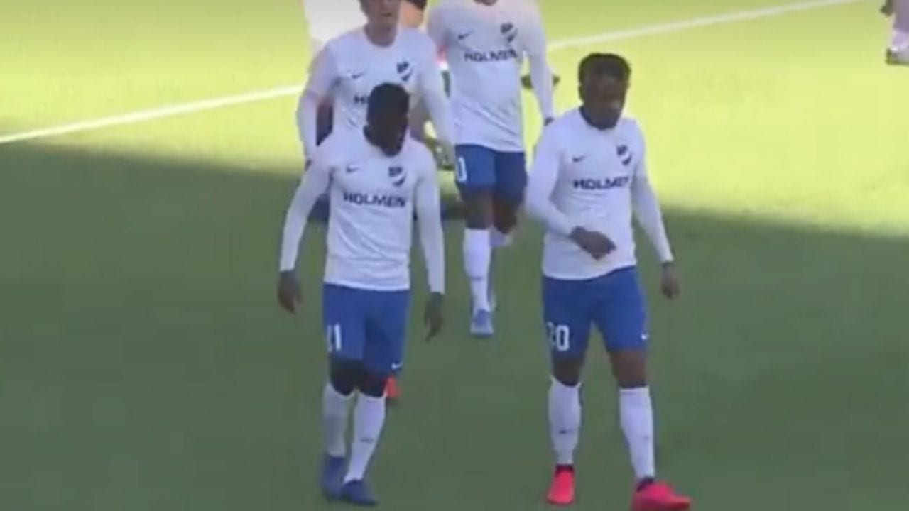 Kevin Álvarez volvió a jugar en derrota de su equipo en la Liga de Suecia