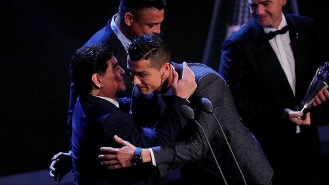 Cristiano Ronaldo se despide de Maradona con especial mensaje y memorable foto
