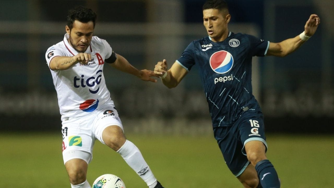 Motagua avanza en Liga Concacaf ganando otra tanda de penales ante Alianza