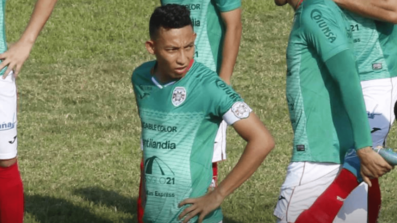 Allan Banegas tras conocer castigo por violenta falta a Víctor Moncada: ''No fue para tanto''