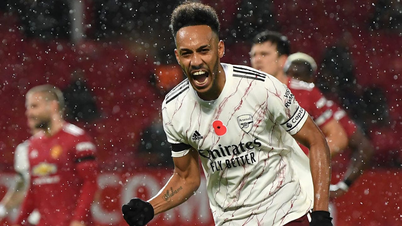 Manchester United cae ante el Arsenal y sigue sin ganar de local en la Premier League