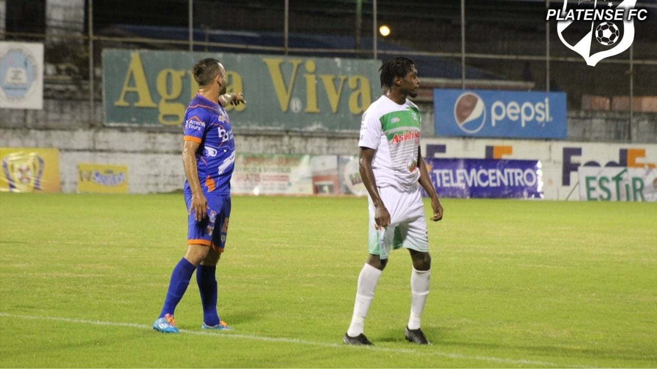¡Aburrido empate! Platense y Lobos no pasan del 1-1 en Puerto Cortés