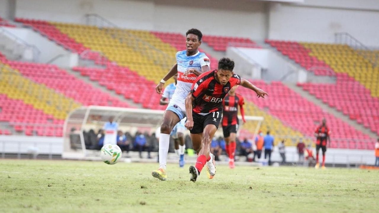 Bryan Moya anotó y le da triunfo a su equipo en la Liga de Angola