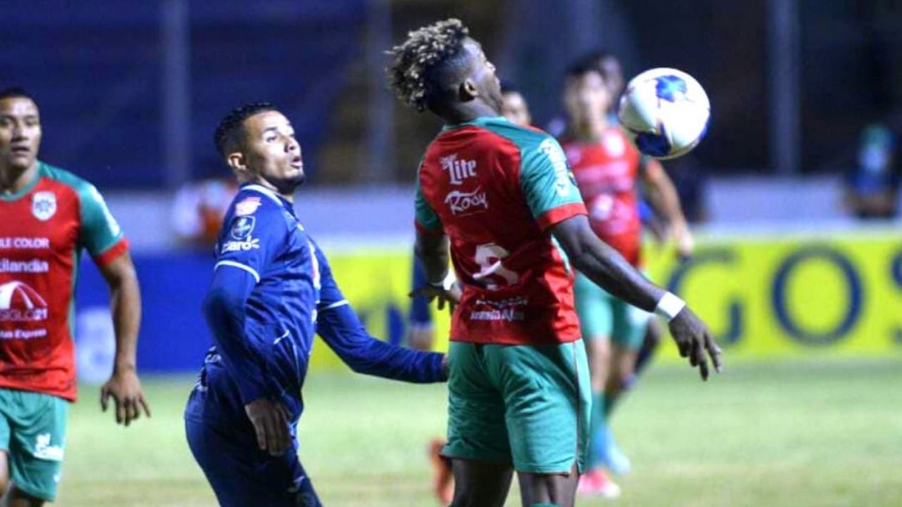 Motagua se ampara en Rubilio Castillo y vence al Marathón en la ida de las semifinales