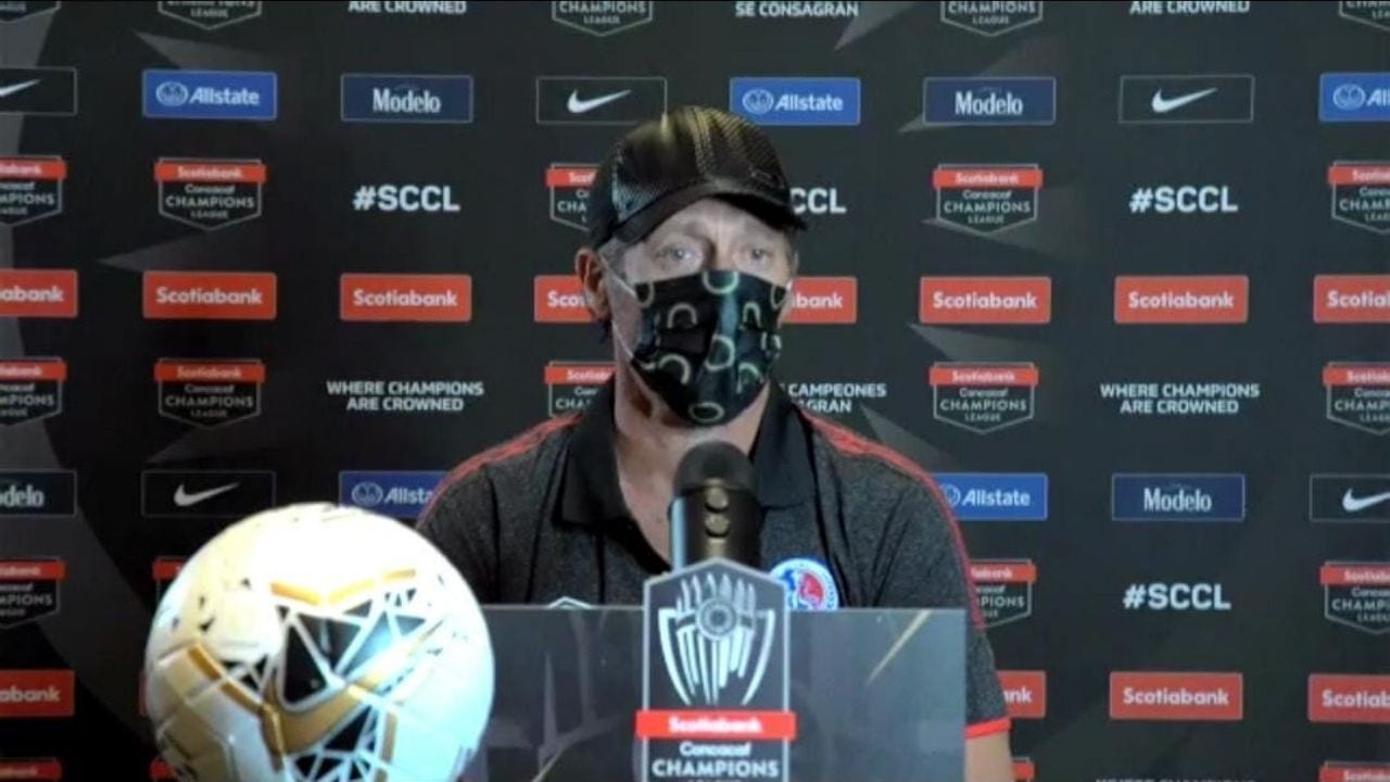 Pedro Troglio asegura que comentarios en contra del Olimpia solo fortalecen a sus jugadores
