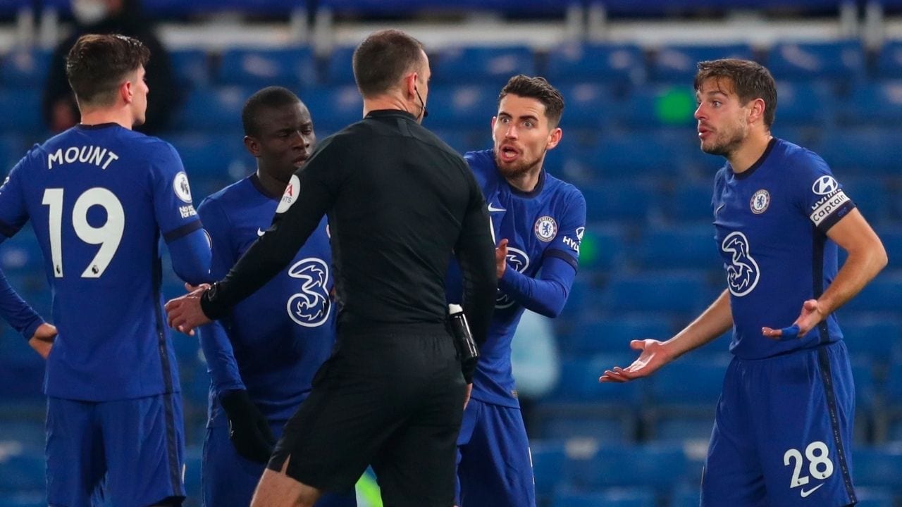 El Chelsea empata con el Aston Villa y profundiza su bache en la Premier League