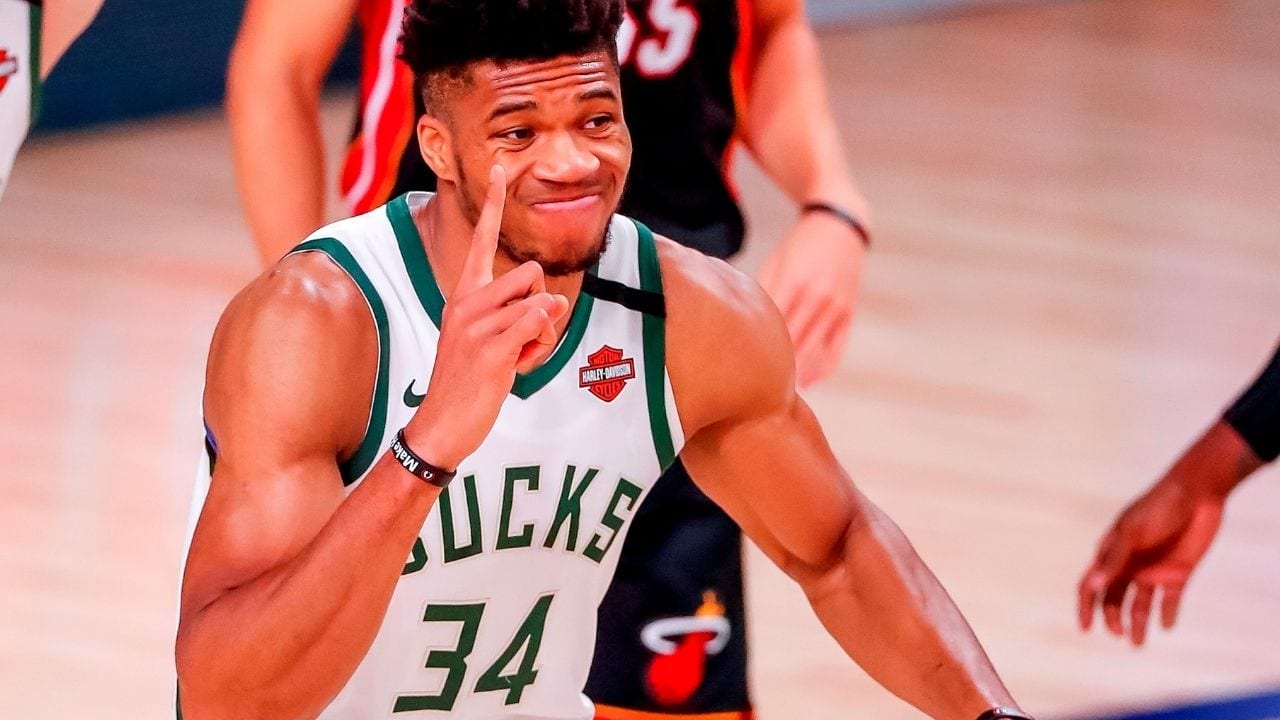 Pagan más de un millón de dólares por cromo de novato de Antetokounmpo