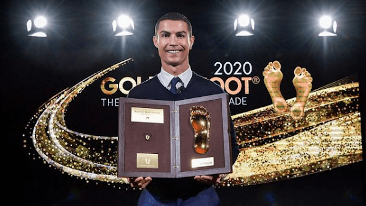 Cristiano recibe el Golden Foot: "Daré siempre lo mejor para seguir marcando"