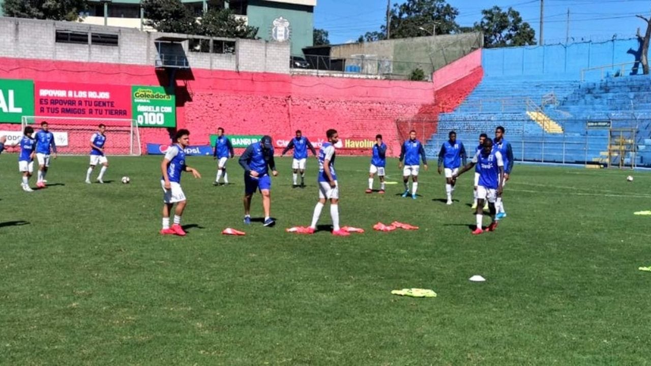 Sub17 de Honduras venció a Municipal de Guatemala en amistoso internacional