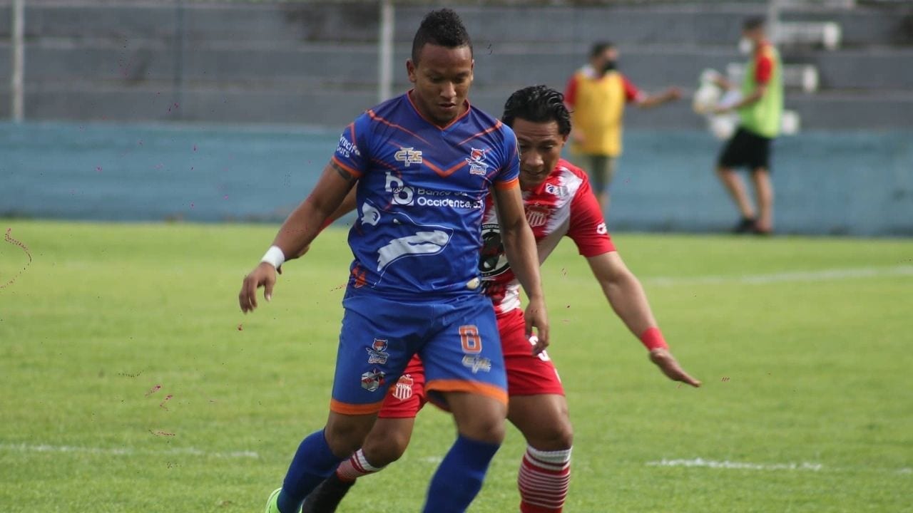 Lobos de la UPN venció al Vida y se mete en la siguiente ronda del torneo