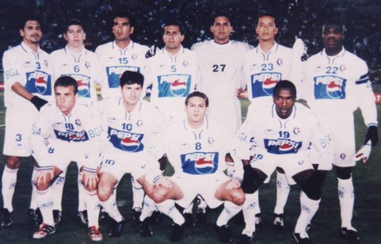 20 años de la vez que Olimpia humilló al Pachuca y clasificó al Mundial de Clubes