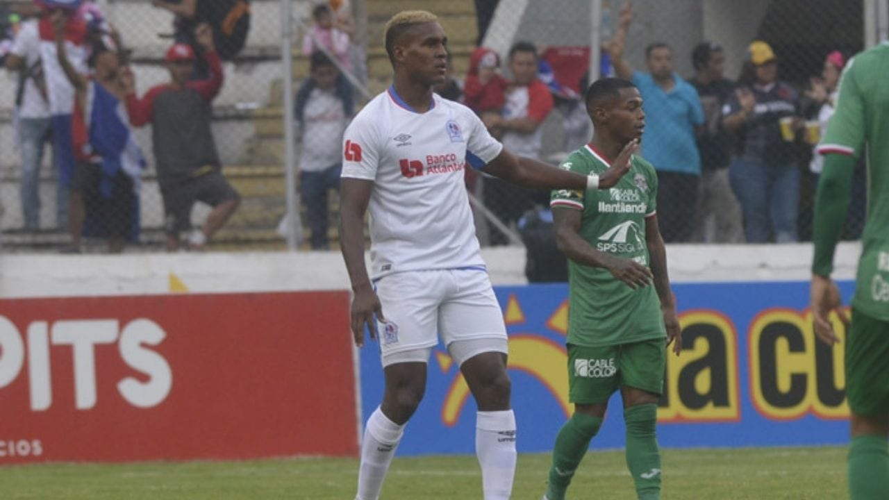 Brayan Beckeles sería el tercer fichaje del Olimpia