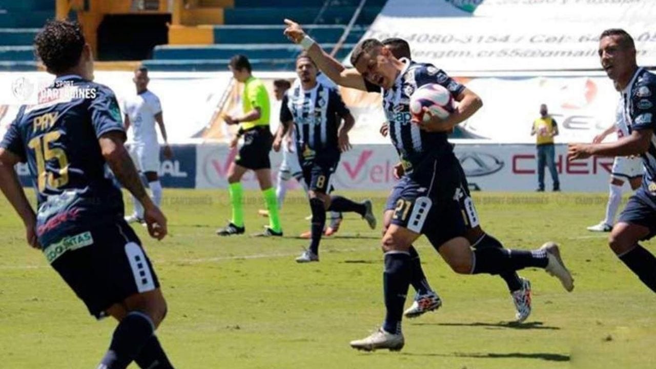Roger Rojas anotó su primer gol con el Cartaginés en la Liga de Costa Rica