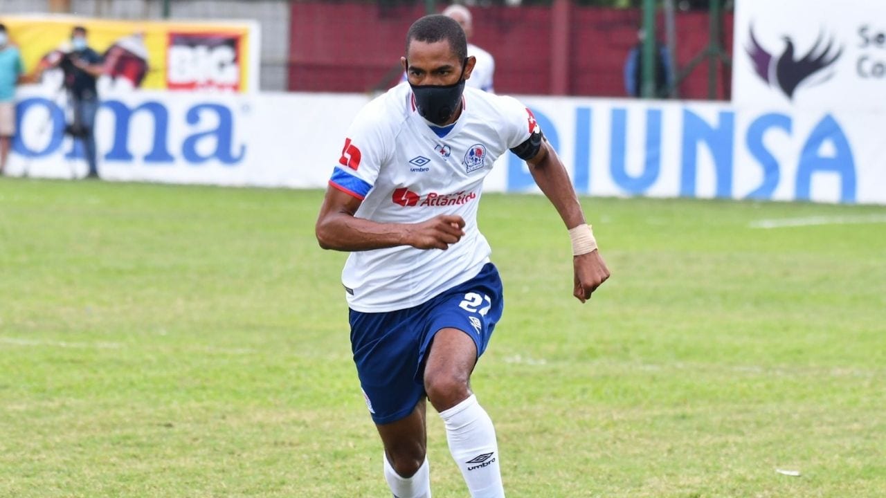Jerry Bengtson: Nuestro objetivo es llegar a la final y ganarla