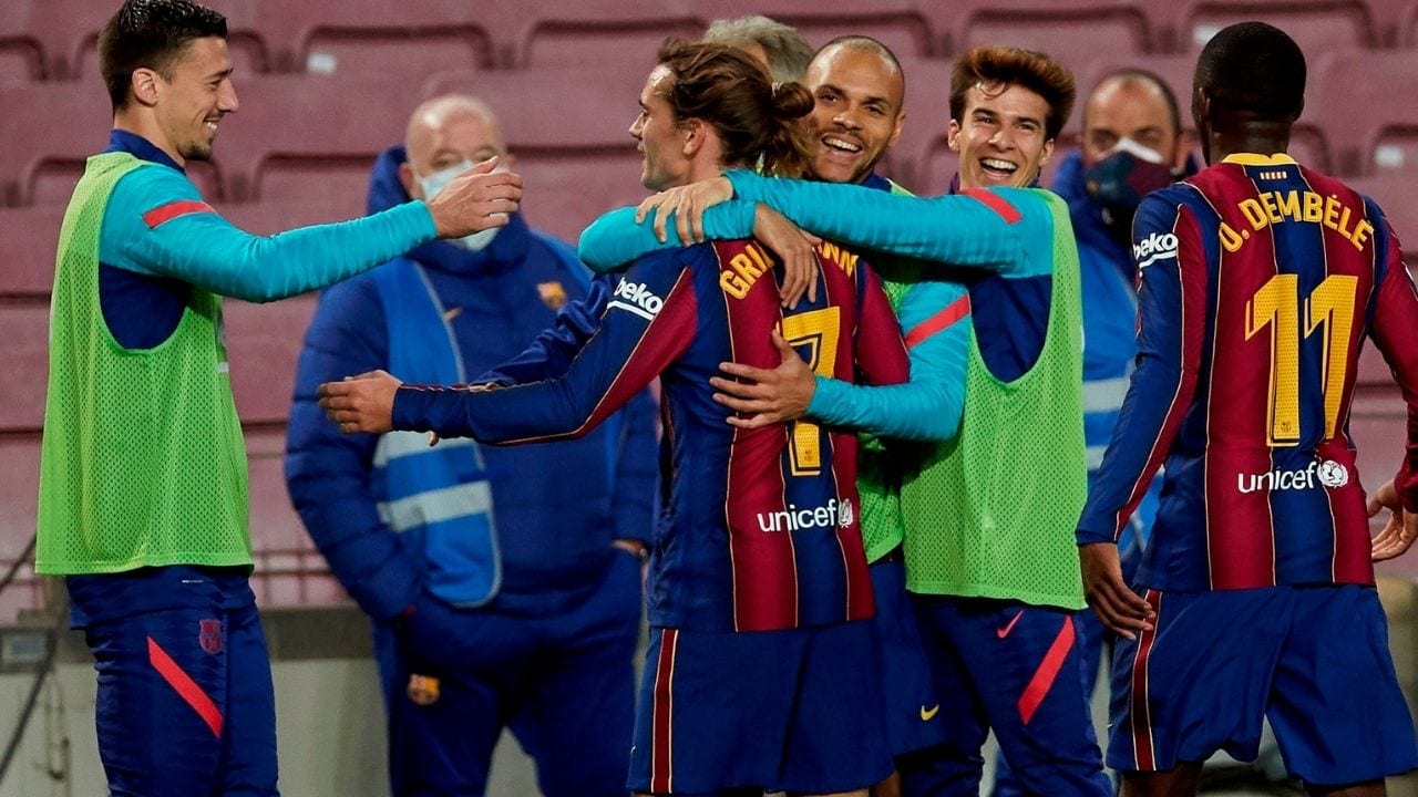 Griezmann tiene palabras para Leo: Estamos disfrutando de Messi, es una leyenda