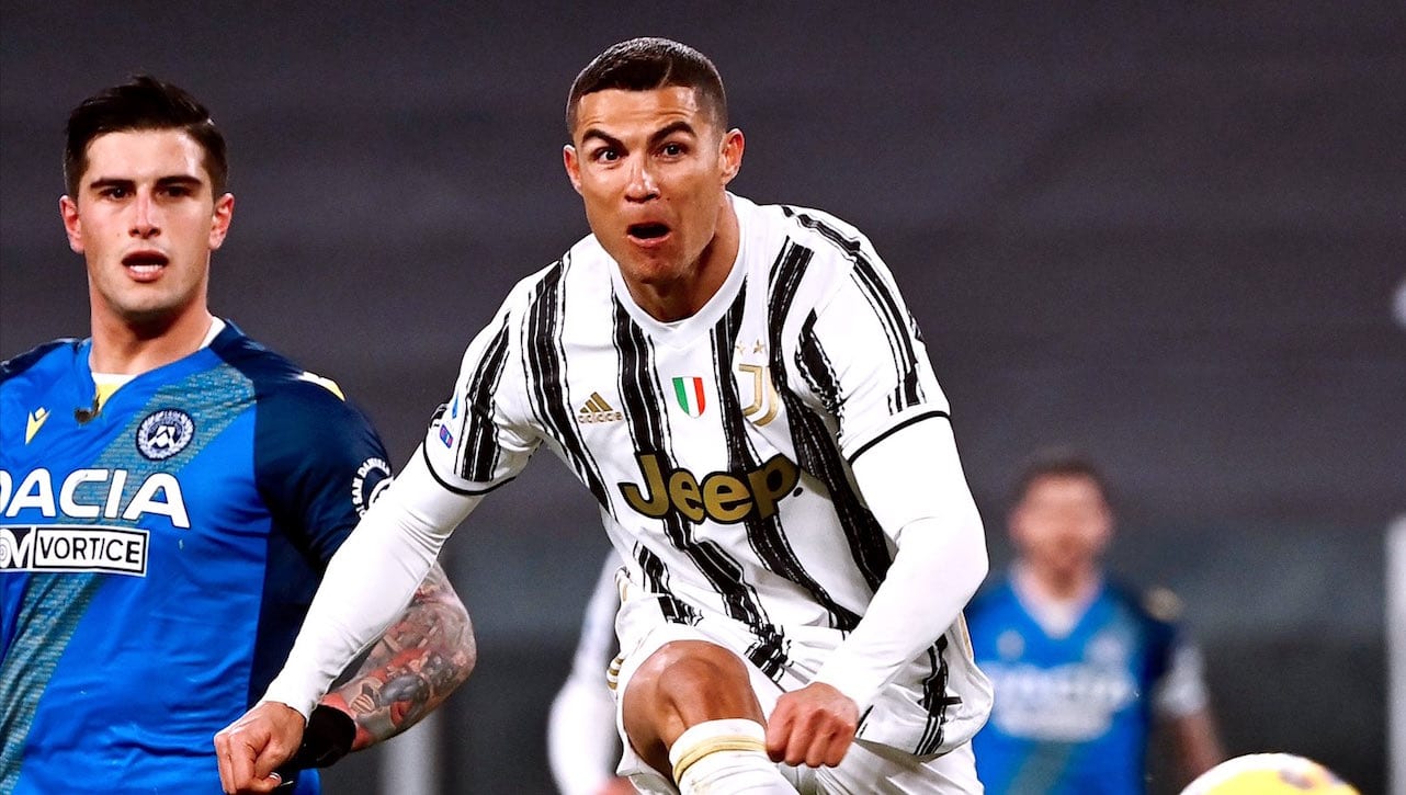 Cristiano Ronaldo superó a Pelé como segundo máximo goleador en toda la historia del fútbol profesional