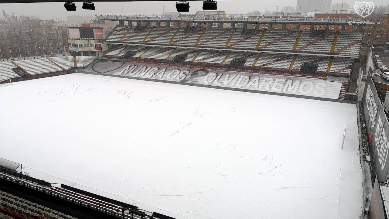 El temporal de nieve paraliza el fútbol español, con 26 partidos suspendidos