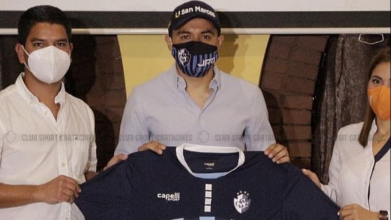 Roger Rojas fue presentado oficialmente por el Cartaginés de Costa Rica